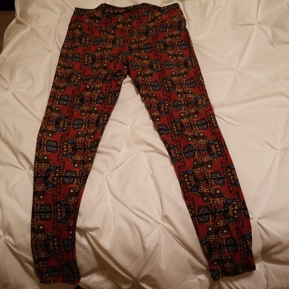 Lularoe leggings abstract horses TC - Picture 1 of 4